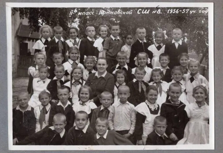 2-В клас Крюківської середньої школи №8, 1957 рік, фото №4107