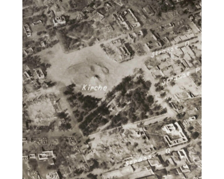Сучасна площа Перемоги, 30 вересня 1943 року, фото №4125