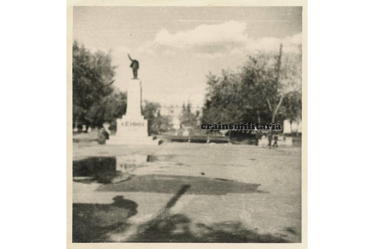 Пам'ятник Леніну і Біржовий сквер, 1941 рік, архівне фото №4184