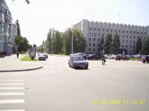 Вулиця Перемоги Вид на мерію фото 35