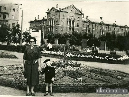 Сквер Жовтневий 1950-і Кременчук фото 681