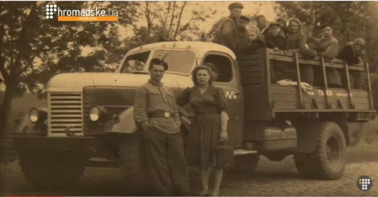 Кременчуцький автобус та перші таксі відео 1715