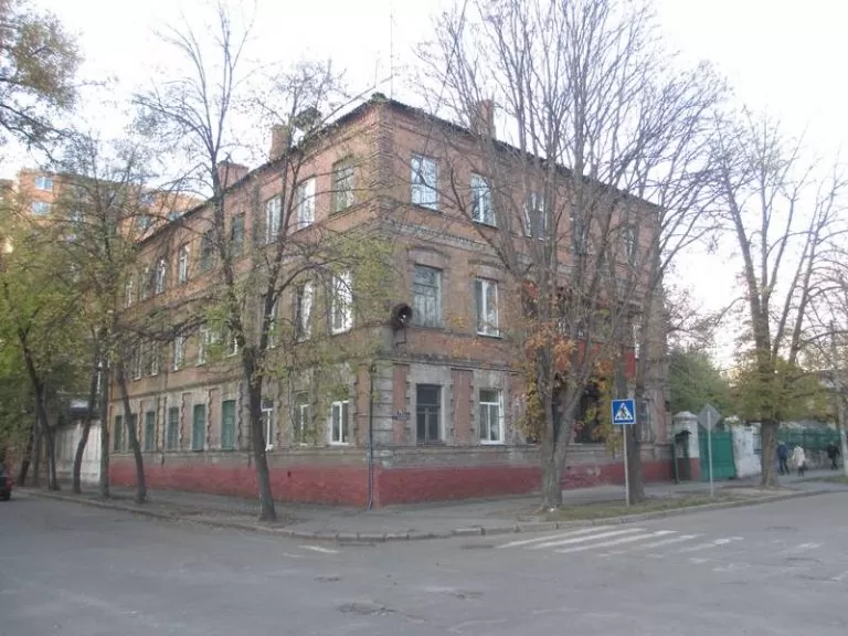 Старый Дом №71 по улице Софиевской в Кременчуге - фото №1721